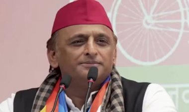 UP Politics: 'हम साधु-संत नहीं, कुर्सी चाहिए', योगी पर अखिलेश का पलटवार, BJP के 4 नेताओं ने थामा सपा का दामन