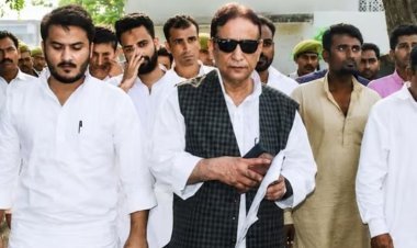 आजम खान को जेल से रिहा होते ही ED ने लिया हिरासत में, जौहर यूनिवर्सिटी मनी लॉन्ड्रिंग केस में गाजियाबाद रवाना